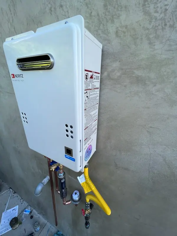 Tankless water heater installation for Palmyra homes